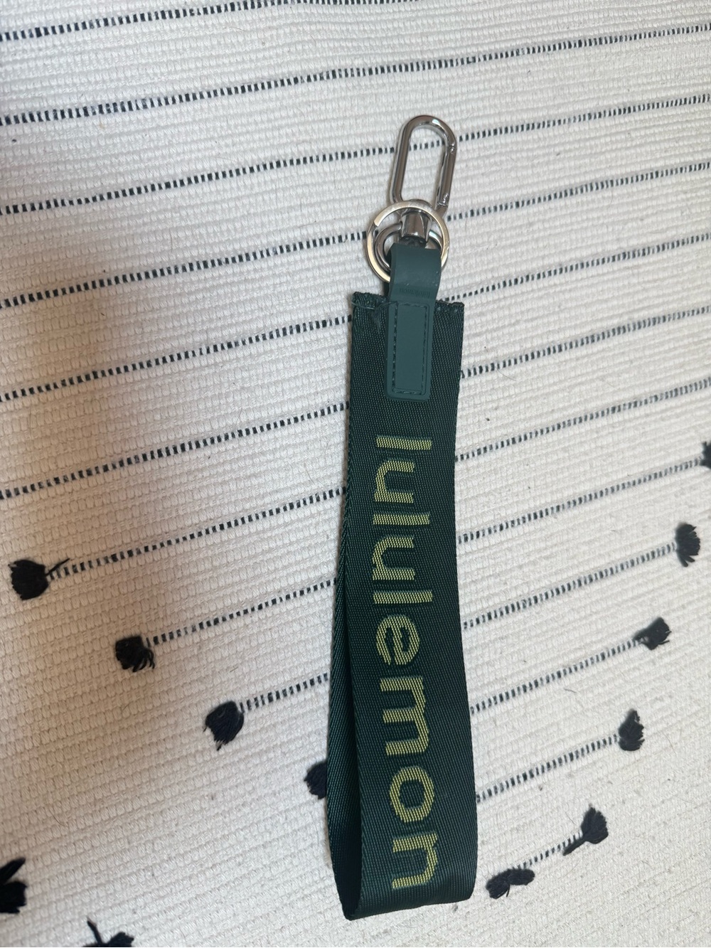 lululemon athletica never lost keychain strap Green